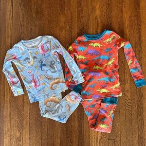 Bundle of 2 pajamas size 6 Hatley dinosaurs, Dragons Love Tacos